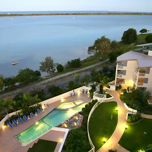 https://moorings-beach-resort.queenslandhotels.net